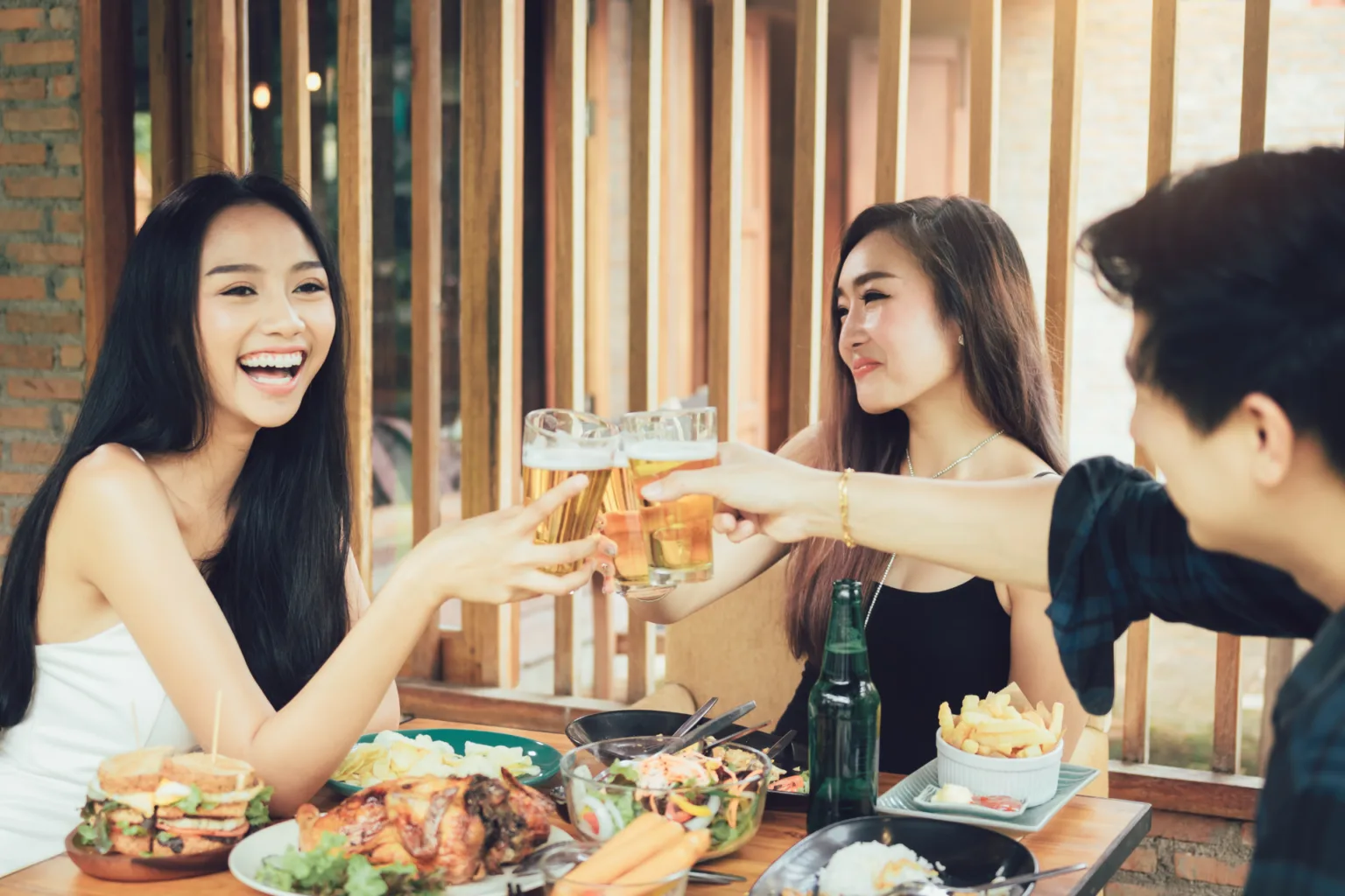 Asian-people-eating-in-restaurant-1536x1024